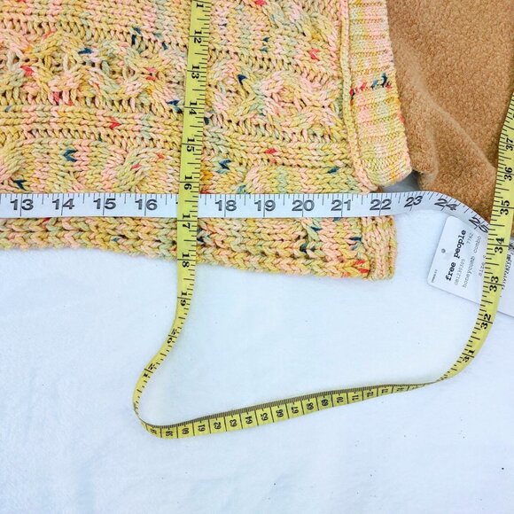 Honey Cable Knit Pullover Sweater in Honeycomb Combo Free People Small  NWT - Picture 10 of 10